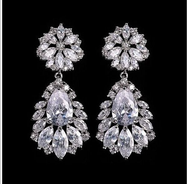 celebrity style brand jewellery diamond 925 silver filled earrings gift, Golden;silver
celebrity style brand jewellery diamond 925 silver filled earrings gift, Golden;silver