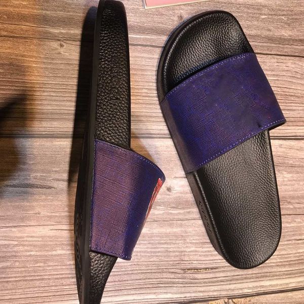 women men slides slippers new fashion slides slipper fashion flip flops summer beach sandals flat wide leather sandalias non-slip slippers, Black
women men slides slippers new fashion slides slipper fashion flip flops summer beach sandals flat wide leather sandalias non-slip slippers, Black