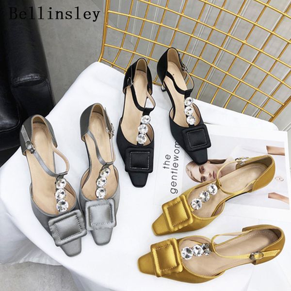 women shoes pointed toe pumps rhinestone high heels crystal women heeled pumps t-strap wedding party shoes zapatos mujer, Black;white
women shoes pointed toe pumps rhinestone high heels crystal women heeled pumps t-strap wedding party shoes zapatos mujer, Black;white