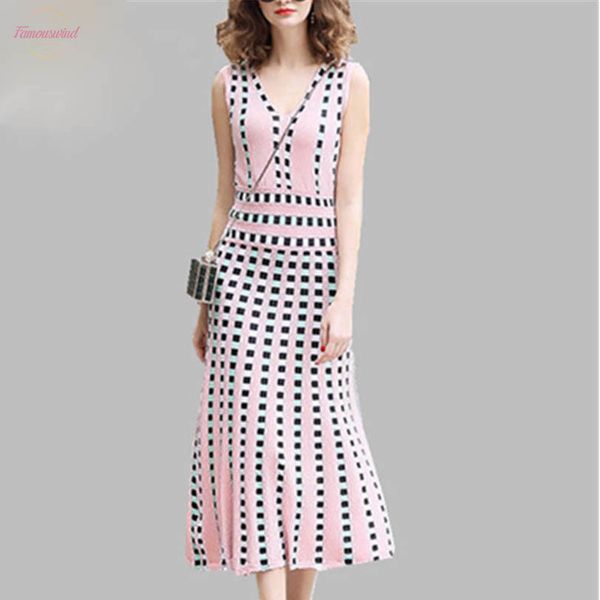 v neck sleeveless dresses pleated dresses women runway summer pullovers knit dress elegant grid slim vestidos, Black;gray
v neck sleeveless dresses pleated dresses women runway summer pullovers knit dress elegant grid slim vestidos, Black;gray
