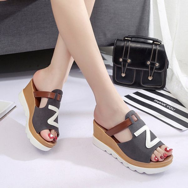 2019 new black+green+grey women fashion platform mid heel flip flops beach sandals wedges alphabet summer women slippers shoes size:35-40
2019 new black+green+grey women fashion platform mid heel flip flops beach sandals wedges alphabet summer women slippers shoes size:35-40