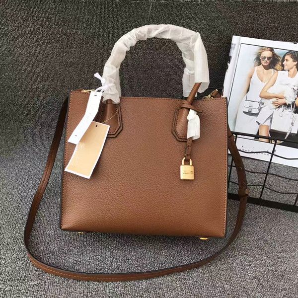 superstar female designer luxury fashion yang mi with the female bag multicolor slung shoulder bag large capacity handbag
superstar female designer luxury fashion yang mi with the female bag multicolor slung shoulder bag large capacity handbag