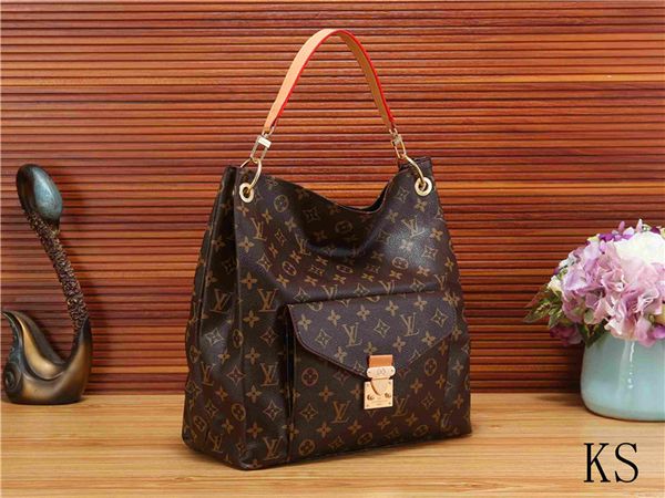 mailing new mid-range brand handbag designer ladies handbag messenger bag shoulder bag handbag wallet with chain belt
mailing new mid-range brand handbag designer ladies handbag messenger bag shoulder bag handbag wallet with chain belt
