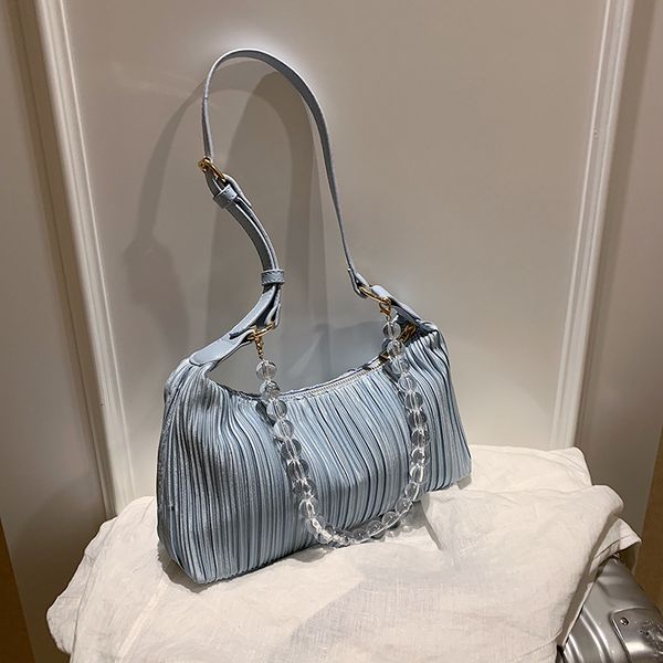 2020 new shoulder bag women's casual fashion korean version of fold pearl ladies simple handbag
2020 new shoulder bag women's casual fashion korean version of fold pearl ladies simple handbag
