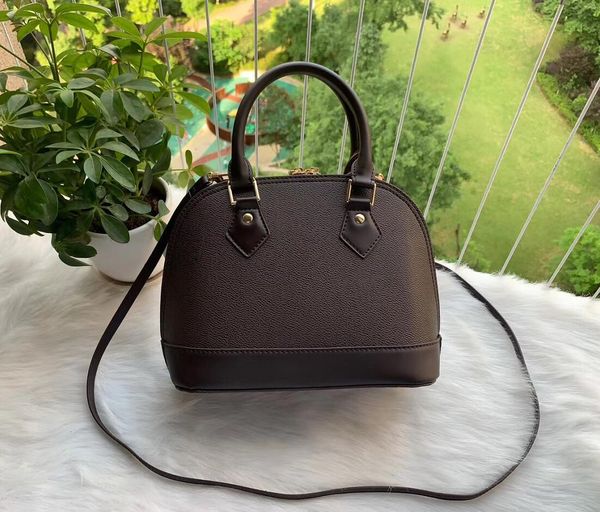 women's shipping brand a new bags european designer american discounts and large fpu chain gold leather / bag shell number of fash hhpa, Red;black
women's shipping brand a new bags european designer american discounts and large fpu chain gold leather / bag shell number of fash hhpa, Red;black