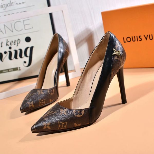 2020 new fashion women's high heels transparent material soft and comfortable ladies women's shoes dress heel height: 10cm size 35, Black
2020 new fashion women's high heels transparent material soft and comfortable ladies women's shoes dress heel height: 10cm size 35, Black