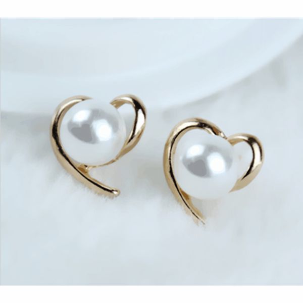 fashion women 1 pair wire imitation pearl heart earring gold-color ear stud jewelry oorbellen for girl gifts e0150, Golden;silver
fashion women 1 pair wire imitation pearl heart earring gold-color ear stud jewelry oorbellen for girl gifts e0150, Golden;silver