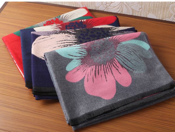 wholesale-designer winter cashmere scarf sun flower fashion double wear-resistant warm blanket color matching thick shawl, Blue;gray
wholesale-designer winter cashmere scarf sun flower fashion double wear-resistant warm blanket color matching thick shawl, Blue;gray