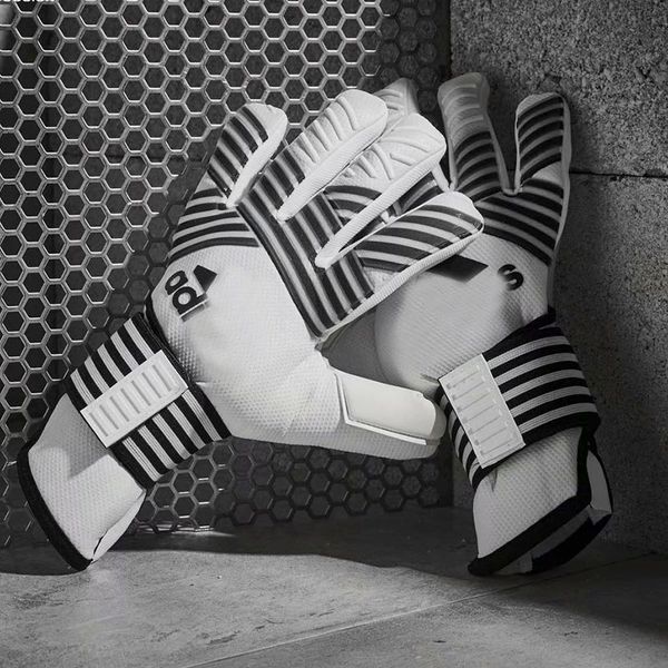 men professional soccer goalkeeper gloves thicken 3mm latex sports football goalie gloves non-slip, Black
men professional soccer goalkeeper gloves thicken 3mm latex sports football goalie gloves non-slip, Black