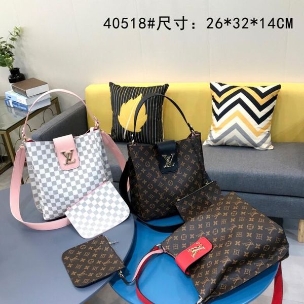 handbag flip color matching crossbody bag old age leather original hardware original leather size 26-32-14cm, 40518, Black
handbag flip color matching crossbody bag old age leather original hardware original leather size 26-32-14cm, 40518, Black