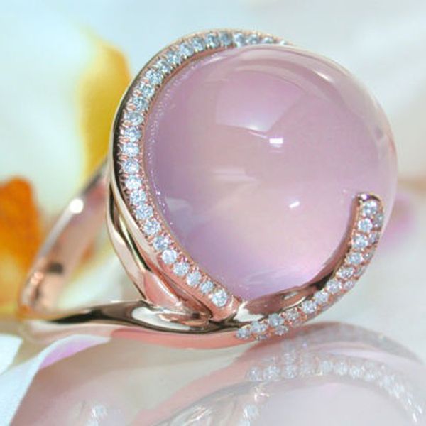 selling pink crystal moonstone rings for women euramerica creative rose gold color inlaid zircon wedding rings jewelry anel, Golden;silver
selling pink crystal moonstone rings for women euramerica creative rose gold color inlaid zircon wedding rings jewelry anel, Golden;silver