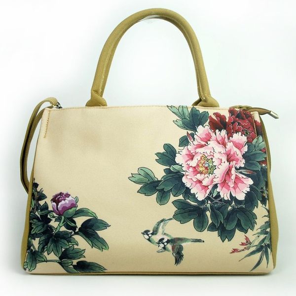 featured merchandise 2020 new fashion women's bag printed ethnic style handbag handbags
featured merchandise 2020 new fashion women's bag printed ethnic style handbag handbags