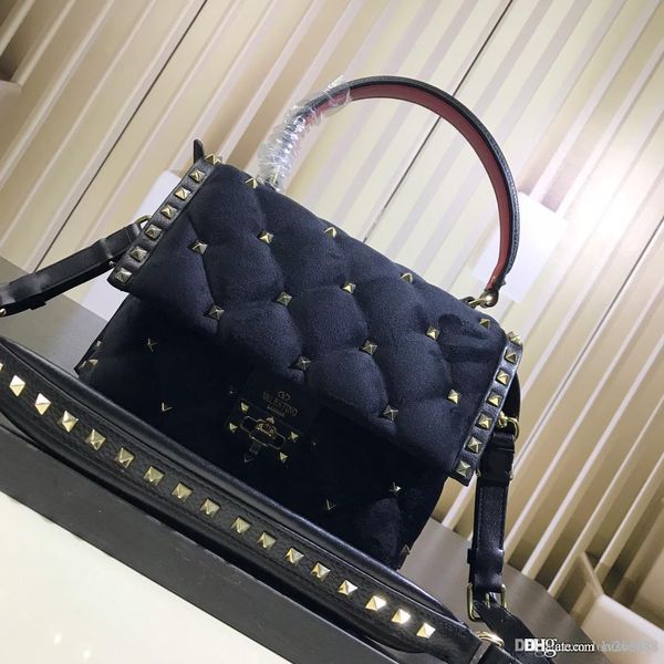 fashion ladies single shoulder messenger bag rivet fluff eight color optional leather designer bag number: pb55
fashion ladies single shoulder messenger bag rivet fluff eight color optional leather designer bag number: pb55