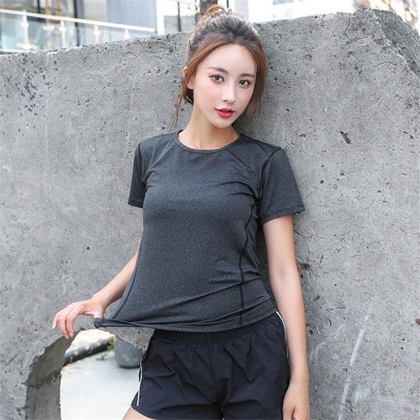 running jerseys gym sport t shirt women breathable yoga summer short sleeve workout fitness training tee femme, Black;blue
running jerseys gym sport t shirt women breathable yoga summer short sleeve workout fitness training tee femme, Black;blue