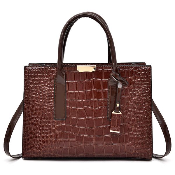 new luxury crocodile pattern ladies handbags female bags designer fashion large capacity women shoulder messenger bag mx200327
new luxury crocodile pattern ladies handbags female bags designer fashion large capacity women shoulder messenger bag mx200327