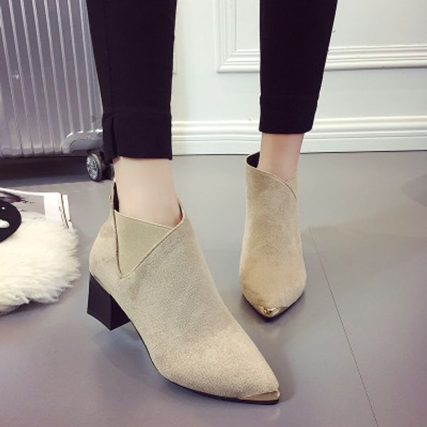2019 spring and autumn european and american fashion pointed women's boots with metal thick heels, Black
2019 spring and autumn european and american fashion pointed women's boots with metal thick heels, Black