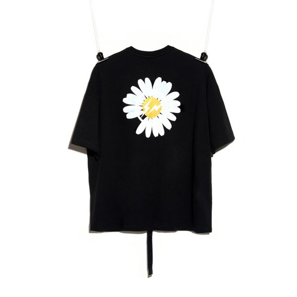gd peaceminusone women men t-shirt daisy hip hop pmo streetweawr cotton oversized fragment letter short t shirt, White;black
gd peaceminusone women men t-shirt daisy hip hop pmo streetweawr cotton oversized fragment letter short t shirt, White;black
