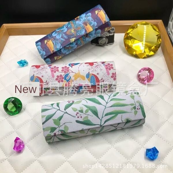 jet p high-end atmospheric case case myopia glasses box myopia glasses box handmade bag
jet p high-end atmospheric case case myopia glasses box myopia glasses box handmade bag