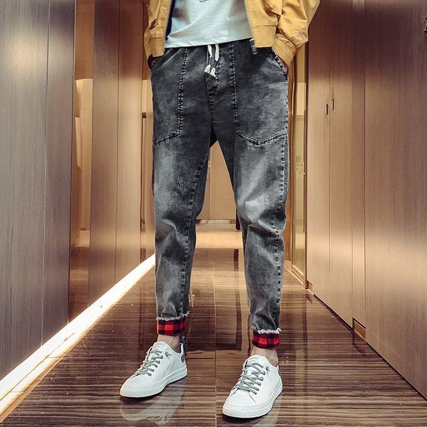 autumn new jeans men slim fashion washed retro casual drawstring denim trousers man streetwear hip hop small feet jean pants men, Blue
autumn new jeans men slim fashion washed retro casual drawstring denim trousers man streetwear hip hop small feet jean pants men, Blue