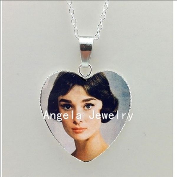 wholesale jewelry 2019 new audrey hepburn heart necklace audrey hepburn pendant jewelry silver heart shaped necklaces hz3
wholesale jewelry 2019 new audrey hepburn heart necklace audrey hepburn pendant jewelry silver heart shaped necklaces hz3