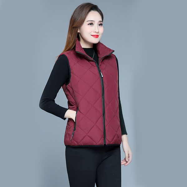lucyever winter women cotton down jacket vest fashion plus size sleeveless cotton coat casual zipper female clothes 5xl 2019, Black;white
lucyever winter women cotton down jacket vest fashion plus size sleeveless cotton coat casual zipper female clothes 5xl 2019, Black;white