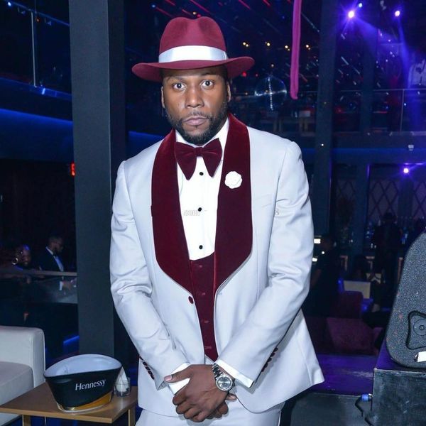2020 white groom wedding tuxedos men groom suits burgundy shawl lapel slim fit one button prom party blazer jacket (jacket+pants, Black;gray
2020 white groom wedding tuxedos men groom suits burgundy shawl lapel slim fit one button prom party blazer jacket (jacket+pants, Black;gray
