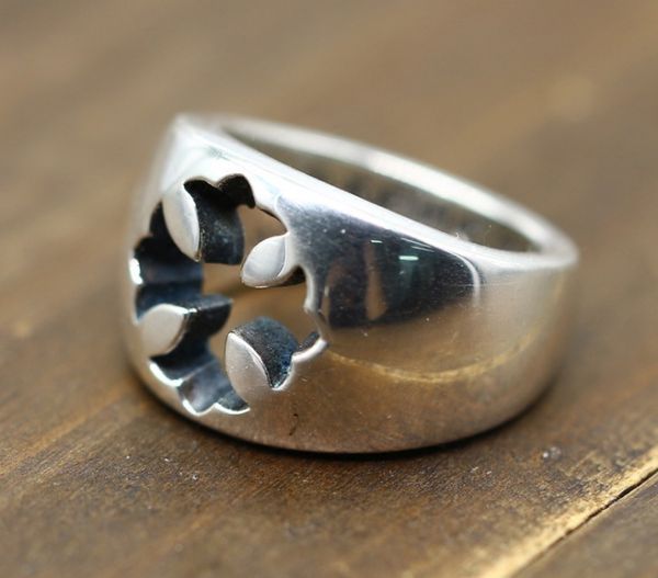 925 sterling silver rings trend personality jewelry punk style mens and womens lovers gift hip hop cross style luxury designer jewelry 005, Golden;silver
925 sterling silver rings trend personality jewelry punk style mens and womens lovers gift hip hop cross style luxury designer jewelry 005, Golden;silver