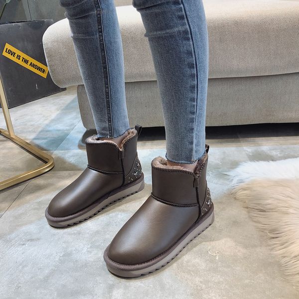 fashion rivet decoration thick plush women snow boots waterproof ankle boots ladies winter keep warm non slip women shoes, Black
fashion rivet decoration thick plush women snow boots waterproof ankle boots ladies winter keep warm non slip women shoes, Black