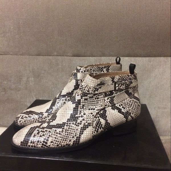 2019ss high black and white snake leather boots s l fashion genuine leather wild personality casual men's p boots
2019ss high black and white snake leather boots s l fashion genuine leather wild personality casual men's p boots