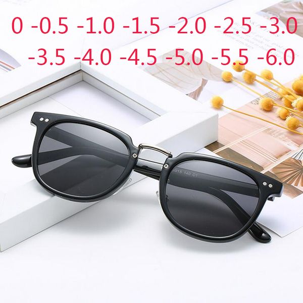 men sunglasses women myopia square rivets fraame black lens diopter glasses short-sighted sun glasses 0 -0.5 -1.0 -2.0 to -6.0, White;black
men sunglasses women myopia square rivets fraame black lens diopter glasses short-sighted sun glasses 0 -0.5 -1.0 -2.0 to -6.0, White;black