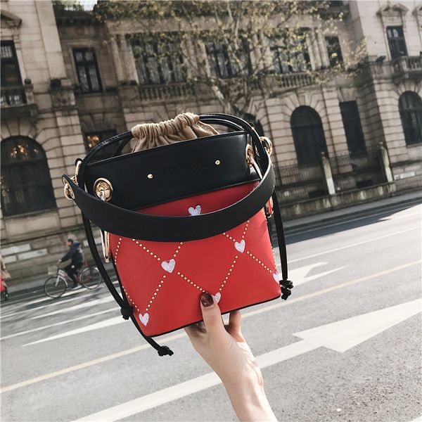 вскользь телефон монеты мешок плечо небольшой для женщин pu сумки кожи messenger твердой сцепления crossbody mini сумка
вскользь телефон монеты мешок плечо небольшой для женщин pu сумки кожи messenger твердой сцепления crossbody mini сумка