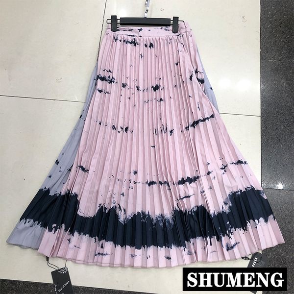 2020 spring and autumn new retro ink dyed long skirt female high waist elegant pleated skirt lady all-match, Black
2020 spring and autumn new retro ink dyed long skirt female high waist elegant pleated skirt lady all-match, Black