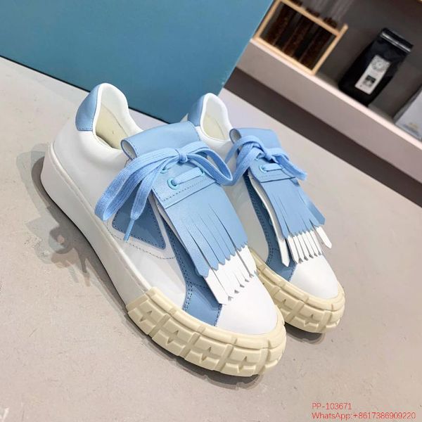 2020 new women's shoes catwalk women's flats fashion counter quality chaussure femme genuine leather shoe, Black
2020 new women's shoes catwalk women's flats fashion counter quality chaussure femme genuine leather shoe, Black