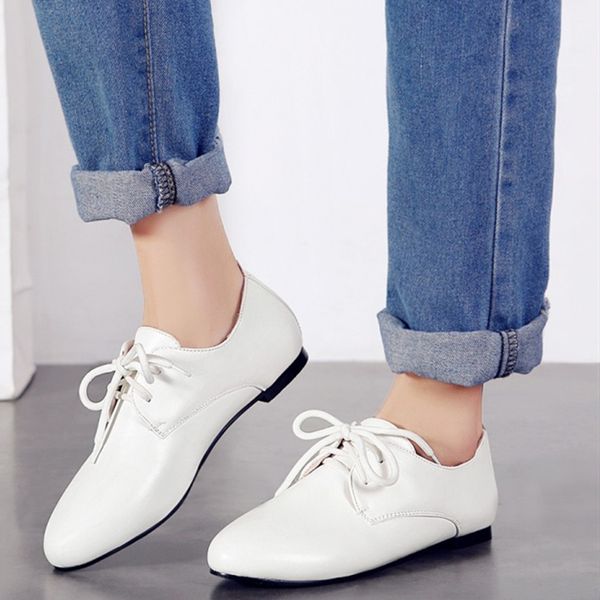 fashion women flats shoes casual lace-up patent leather black white loafer shoes female comfortable ballets large size 48
fashion women flats shoes casual lace-up patent leather black white loafer shoes female comfortable ballets large size 48