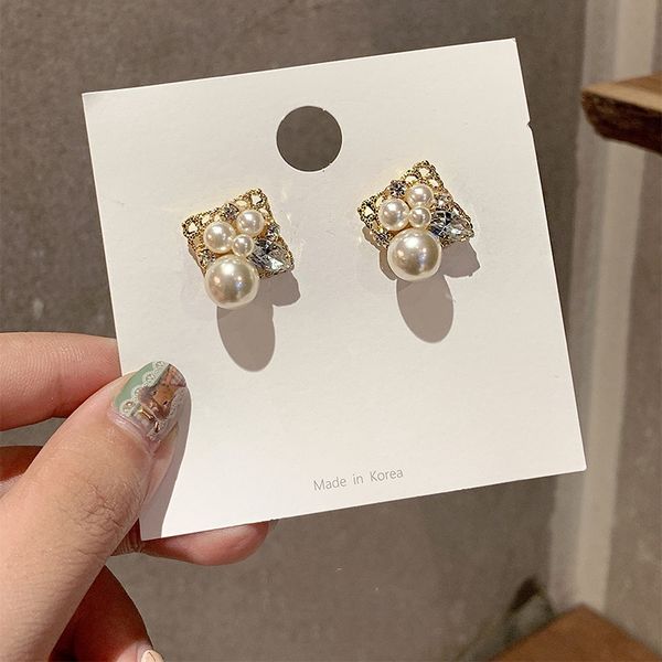 mengjiqiao new handmade elegant shell pearl flower drop earrings for women fashion crystal boucle d'oreille girls jewelry gifts, Silver
mengjiqiao new handmade elegant shell pearl flower drop earrings for women fashion crystal boucle d'oreille girls jewelry gifts, Silver