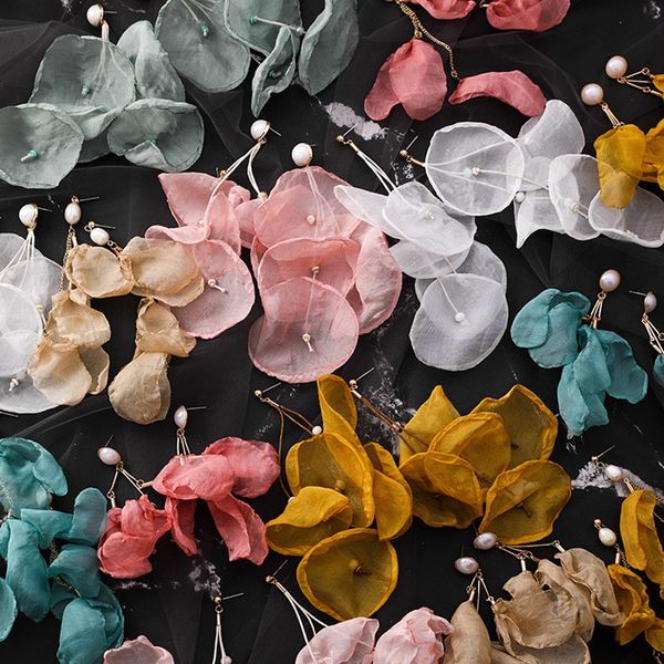 2019 summer earring seaside style exaggerated flower beach vacation earrings boho pendientes simulated pearl brincos, Silver
2019 summer earring seaside style exaggerated flower beach vacation earrings boho pendientes simulated pearl brincos, Silver