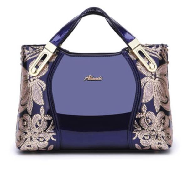 trendy new women's bag 2020 europe and the united states fashion wild patent leather embroidery one shoulder diagonal tote handbag
trendy new women's bag 2020 europe and the united states fashion wild patent leather embroidery one shoulder diagonal tote handbag