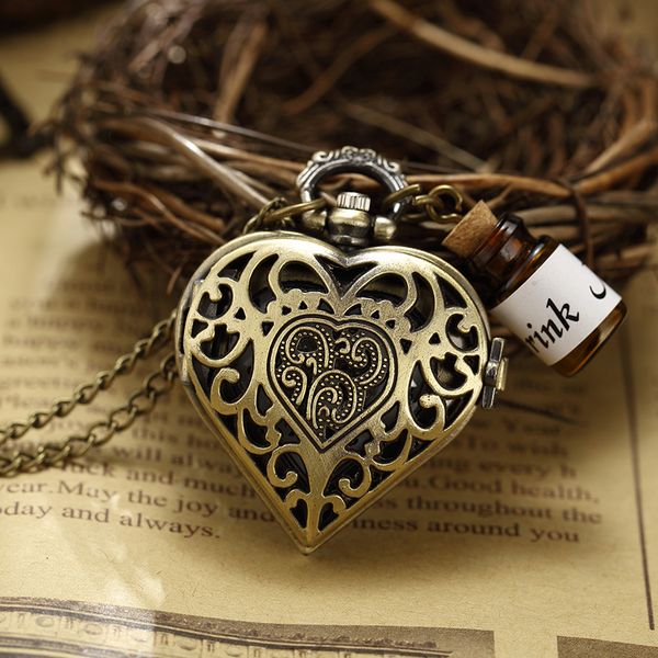 fashion pocket watch hollow heart flower embossed bronze quartz watches for gift chain clock dress decoration accessories, Slivery;golden
fashion pocket watch hollow heart flower embossed bronze quartz watches for gift chain clock dress decoration accessories, Slivery;golden