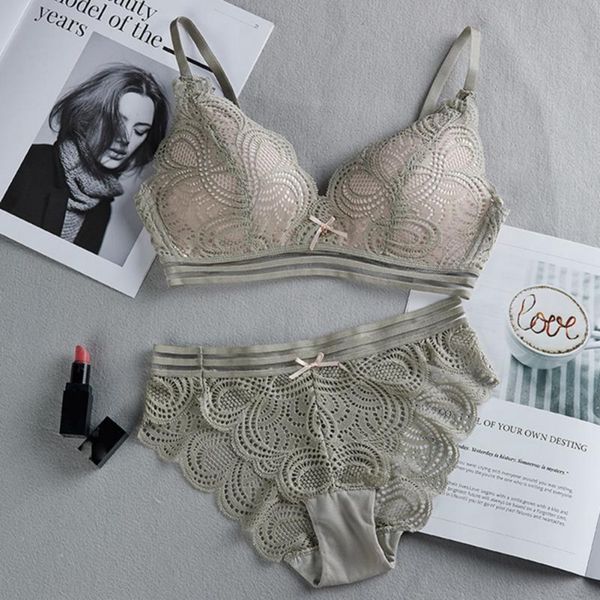 wire lace bra set women hollow out lingerie bra briefs set soft underwear x, Red;black
wire lace bra set women hollow out lingerie bra briefs set soft underwear x, Red;black