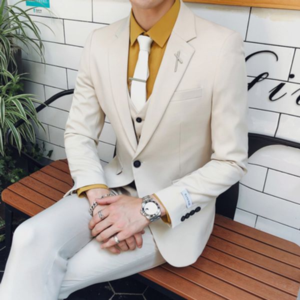 2019 autumn and winter new high-end men's slim suit korean youth trend professional wear groom knot casual suit jacket, White;black
2019 autumn and winter new high-end men's slim suit korean youth trend professional wear groom knot casual suit jacket, White;black