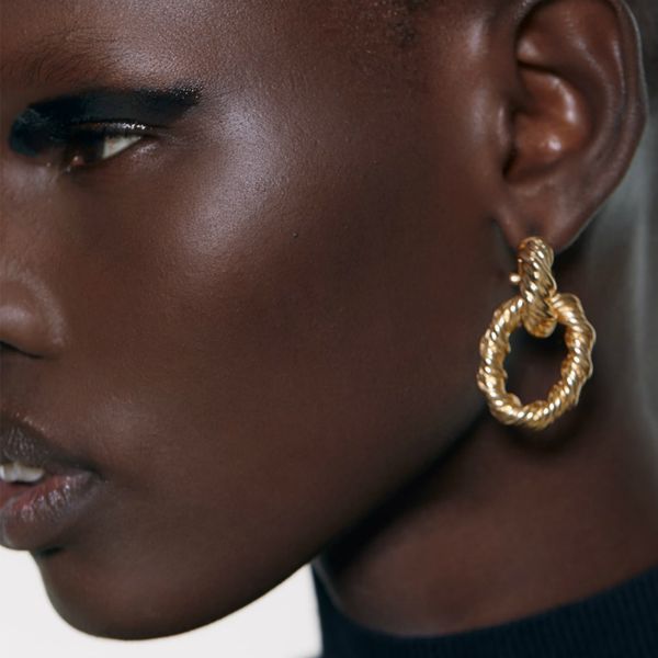 woogge charm statement round clasped stud earrings for women trendy elegant gold color twisty winding metal earrings, Golden;silver
woogge charm statement round clasped stud earrings for women trendy elegant gold color twisty winding metal earrings, Golden;silver