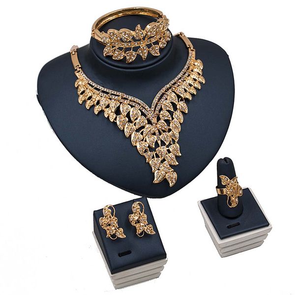 4pcs luxury women gold jewelry set dubai gold plated fashion jewelry sets for women f1120 with rhinestones, Silver
4pcs luxury women gold jewelry set dubai gold plated fashion jewelry sets for women f1120 with rhinestones, Silver