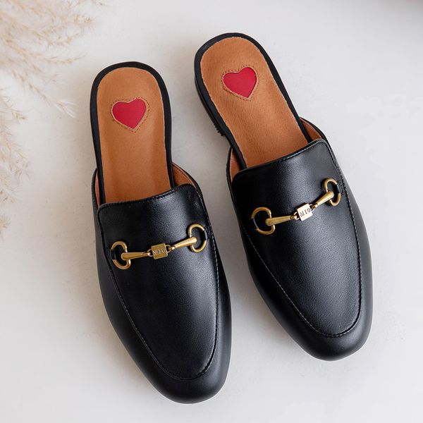2020 new half drag fashion women's shoes flats genuine leather woman soft comfort ladies slippers slip outdoor slippers, Black
2020 new half drag fashion women's shoes flats genuine leather woman soft comfort ladies slippers slip outdoor slippers, Black