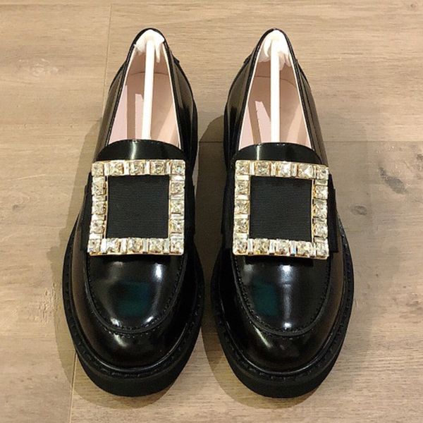 black new fashion platform shoes retro spring autumn leather women shoes slip-on casual with crystal buckle
black new fashion platform shoes retro spring autumn leather women shoes slip-on casual with crystal buckle