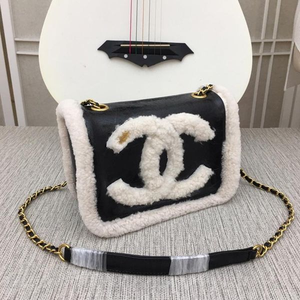 brand ladies shoulder bag fashion entertainment bag classic charm exquisite fashion design party delivery idfg, Black;red
brand ladies shoulder bag fashion entertainment bag classic charm exquisite fashion design party delivery idfg, Black;red