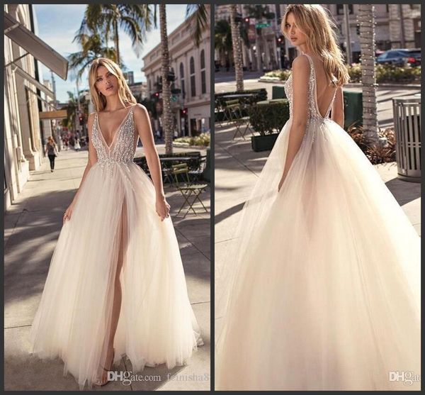 amazing v-neck split evening dresses plunging neckline crystal tulle evening party dress backless formal long robe de mariee prom gowns, Black;red
amazing v-neck split evening dresses plunging neckline crystal tulle evening party dress backless formal long robe de mariee prom gowns, Black;red