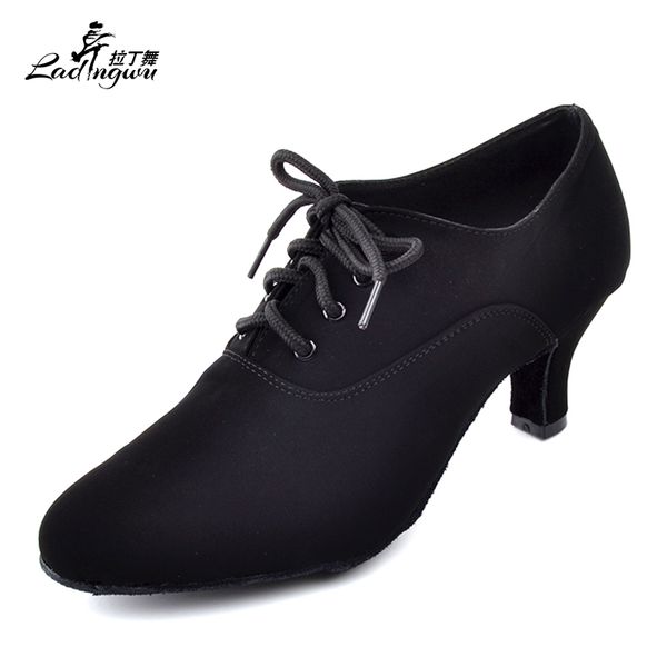 ladingwu new ballroom dance competition shoes black for women soft bottom teacher dance shoes zapatos de baile latino mujer
ladingwu new ballroom dance competition shoes black for women soft bottom teacher dance shoes zapatos de baile latino mujer
