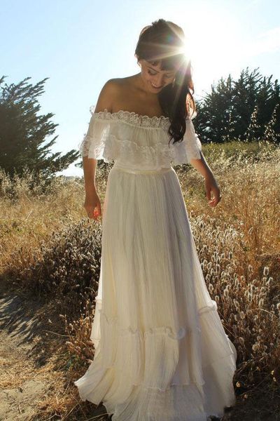 romantic bohemian off the shoulder wedding dresses short sleeves pleats floor length chiffon beach bridal gowns custom made, White
romantic bohemian off the shoulder wedding dresses short sleeves pleats floor length chiffon beach bridal gowns custom made, White