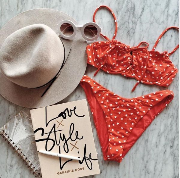 2019 loving printed steel holding bikini for women's swimming suits
2019 loving printed steel holding bikini for women's swimming suits