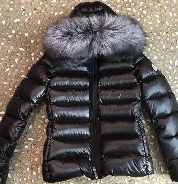 2019 women winter real down jacket women short silver fox hooded warm down coat winter coat, Black
2019 women winter real down jacket women short silver fox hooded warm down coat winter coat, Black